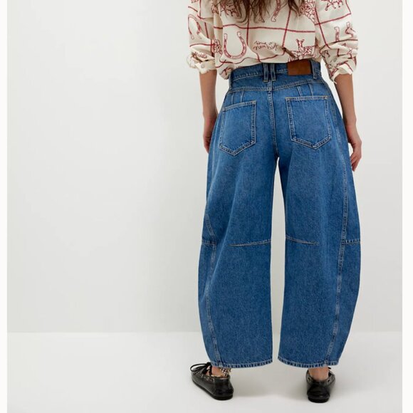 COPY - Free People We the Free CRVY Venus Barrel Jeans sz 35 - Picture 2 of 8